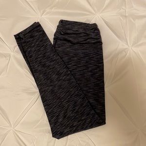 Athletic leggings